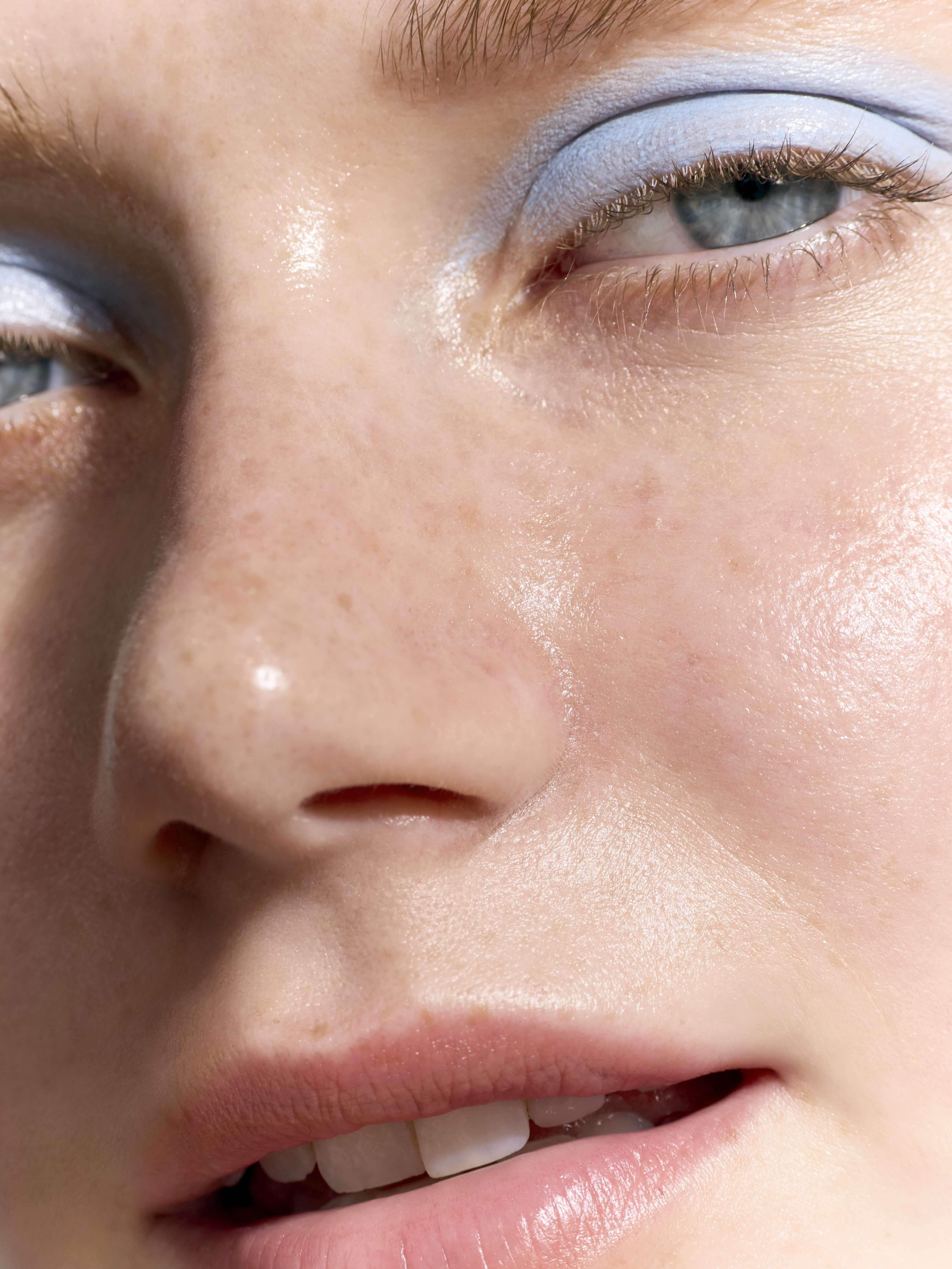 summer society feeling blue